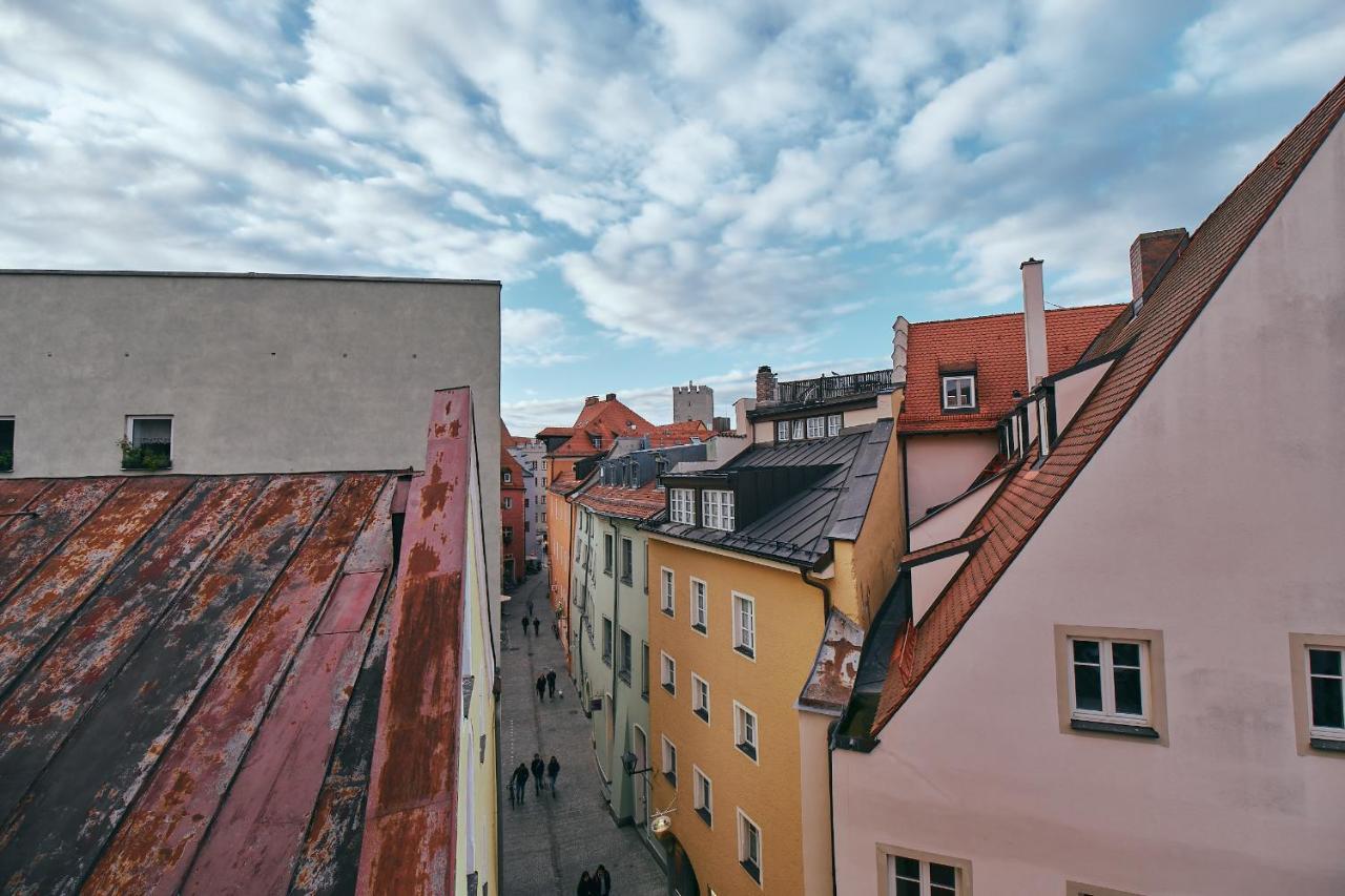 Hotel Roter Hahn Regensburg Exterior photo